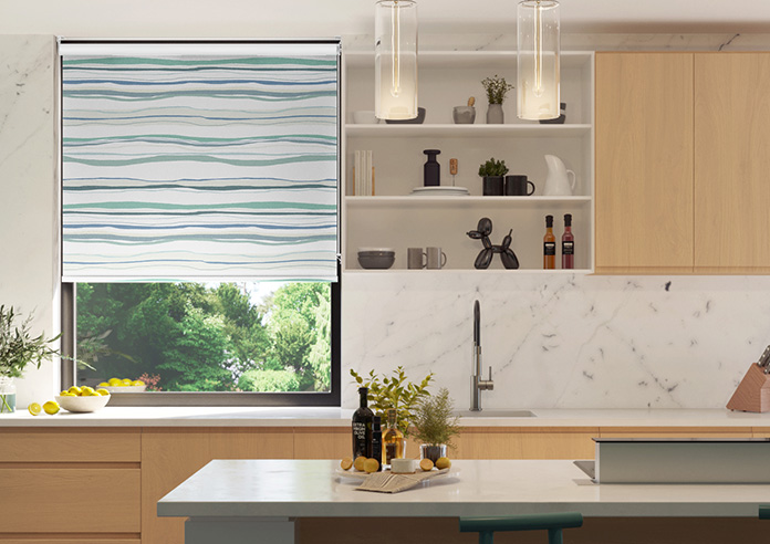 Seaside Waves, Green - Roller Blind - Image 3